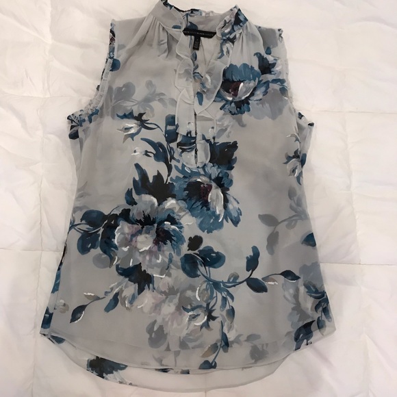 BEAUTIFUL WHITE HOUSE/BLK MKT BRAND NEW w/ruffles! - Picture 2 of 10